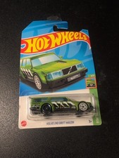 Hot Wheels HW Slammed Volvo