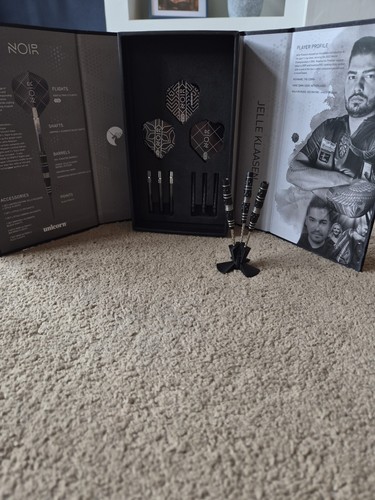 Unicorn noir darts - darts,, jelle