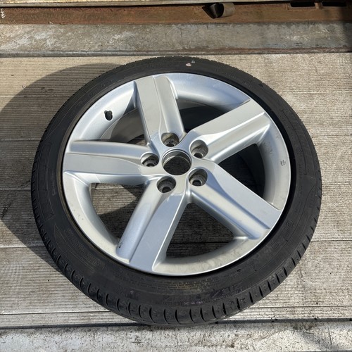 Toyota auris alloy rim r17 - auris,