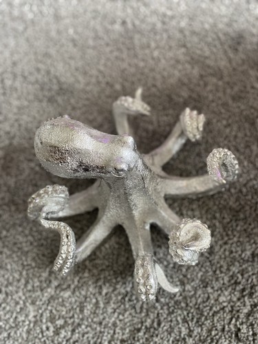 Very cute silver coloured - very,