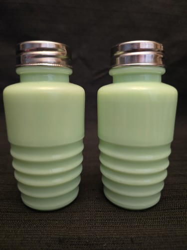 Vintage fire king - vintage, jadeite