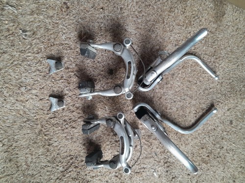 Centre pull brakes and - pull, levers