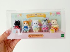 Sylvanian Families Gather