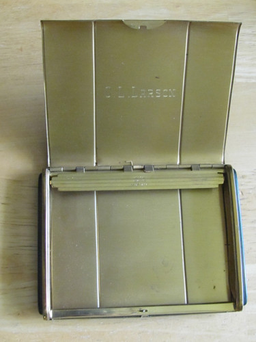 1940 cigarette holder case - 1940's,
