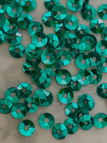 Sequins 4mm emerald green - sequins,