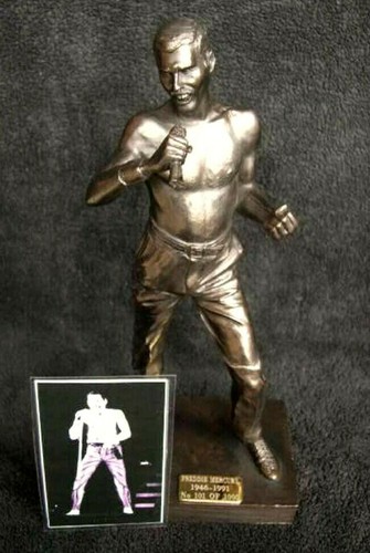 Freddie mercury legends - by,