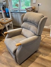 HSL riser recliner chair and 2