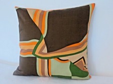 Cushion cover in Vintage Retro