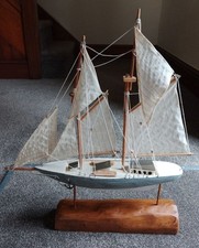 Wooden Sailing Ship  (Medium