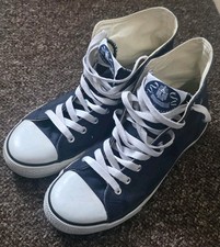 Dunlop Canvas High Tops - Size