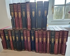 Set of 25 vintage Leather
