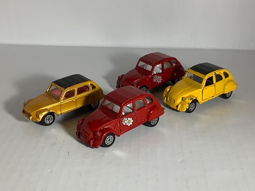Set four vintage corgi - of,