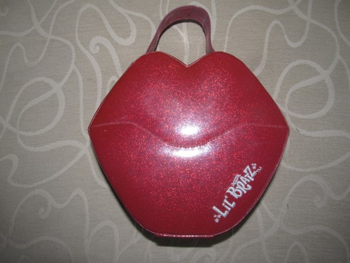 Bratz dolls lipz carry - dolls,