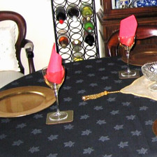 Black Ivy Leaf Spun Poly 'Like Cotton' Tablecloth 144ins x 70ins 10ft/11ft table