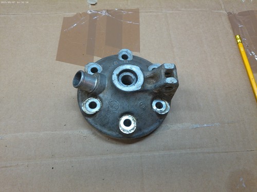Ktm 250 cylinder head - ktm,