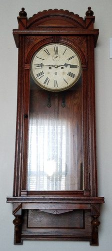 Antique waterbury regulator - waterbury,
