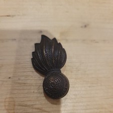 Royal Artillery Collar Badge