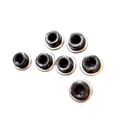 Front bike axle - cones, 516