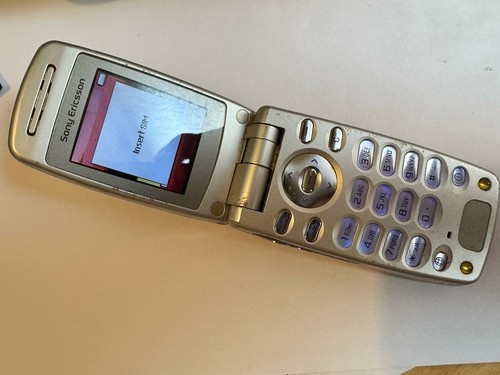 Sony ericsson z600 silver - z600,