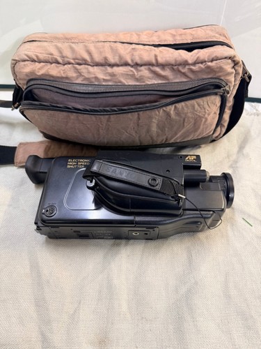 Sanyo d3p 8mm camcorder - 8mm,