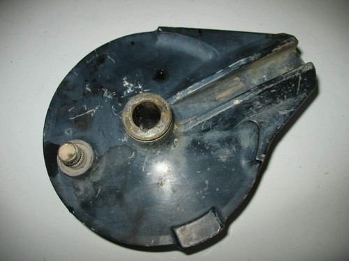 Rear brake panel plate - brake, 1983