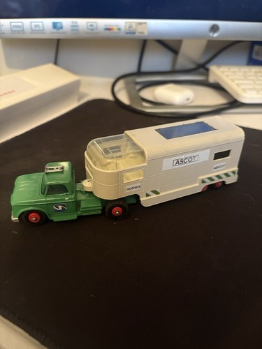 Vintage matchbox king size - king,