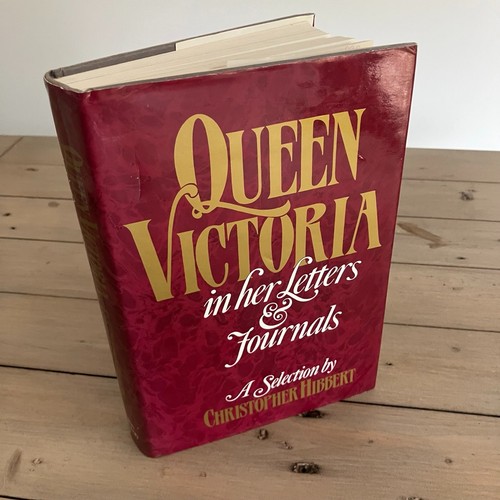 Queen victoria her - victoria, in