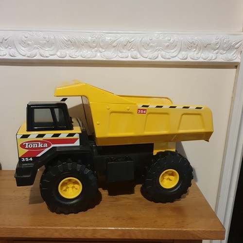 Tonka 354 dumper truck - 354,