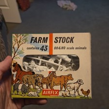 Airfix Farm Stock Figures 1/72