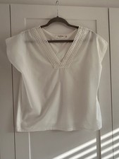Nice Things by Paloma S, white top,  Size M, Very good condition