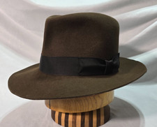 Fedora hat Size 7 1/4”