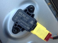 AUDI TT MK2,A3 8P,A4 B7,A5 FRONT DOOR CRASH IMPACT SENSOR 2004-2015 8P0955557