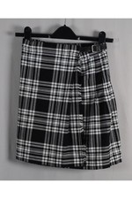 Womens Black and White Checked