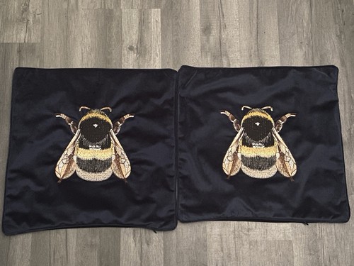 Embroidered bee square - m&s,