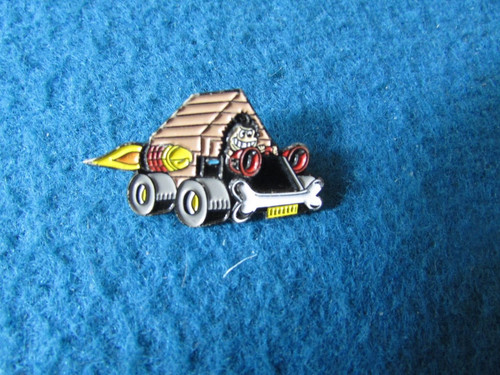 Gnasher the beano enamel badge - the,