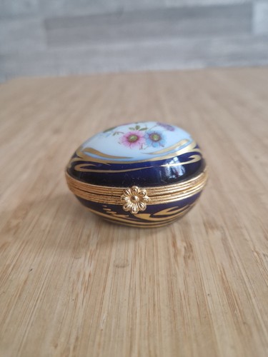 Egg trinket box limoges - box, castel