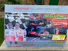 scalextric digital set McLaren Mercedes