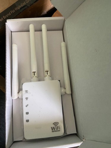 Dual band wifi repeater - band,