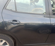 TOYOTA AURIS 5DR 2006 - 2012