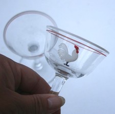 Delightful pair of vintage cocktail glasses with  ‘White Cockerel’ design