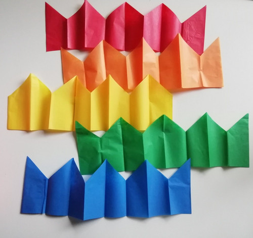 Christmas cracker hats make - hats,