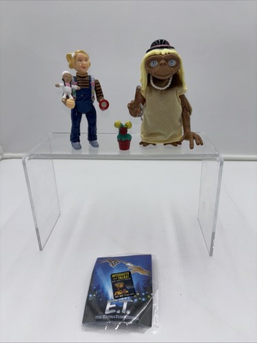 Toys the extra - us,