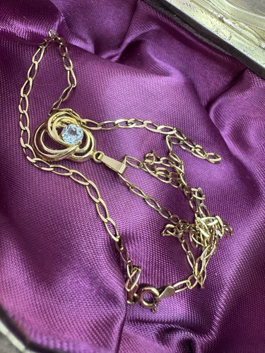 9ct gold chain - gold, &
