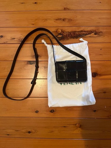 Condition bottega veneta - bottega,