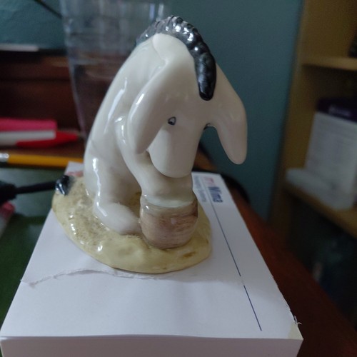 Royal doulton disney - -,
