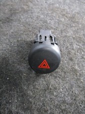 Nissan Juke F15 Hazard Switch