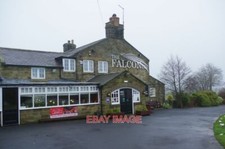 PHOTO  THE FALCON INN