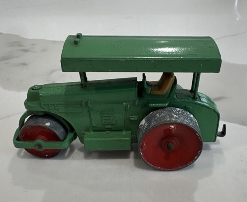Dinky mecanno aveling road - dinky,
