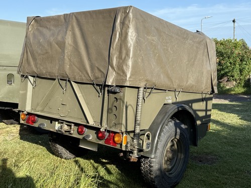 Army land rover - rover, camping