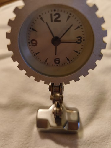 Chain desk clock - desk,